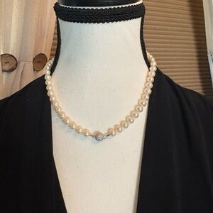 FULL SET Cultured pearls an diamonds necklace/earrings SET